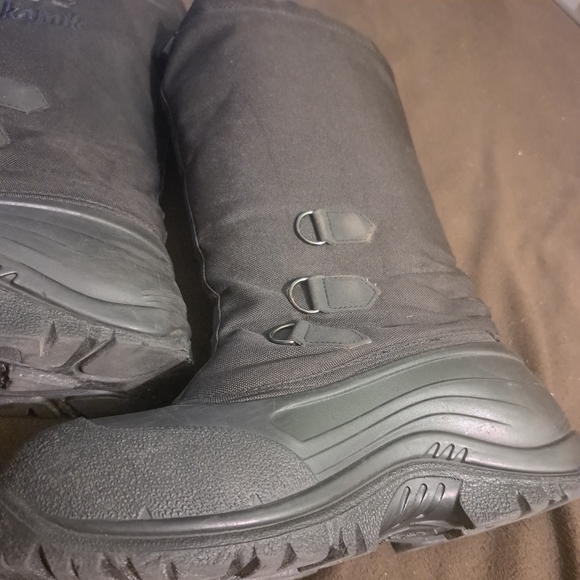 Kamik Winter Boots - Picture 2 of 14